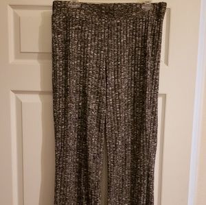Juicy lounge pant. Elegant or casual